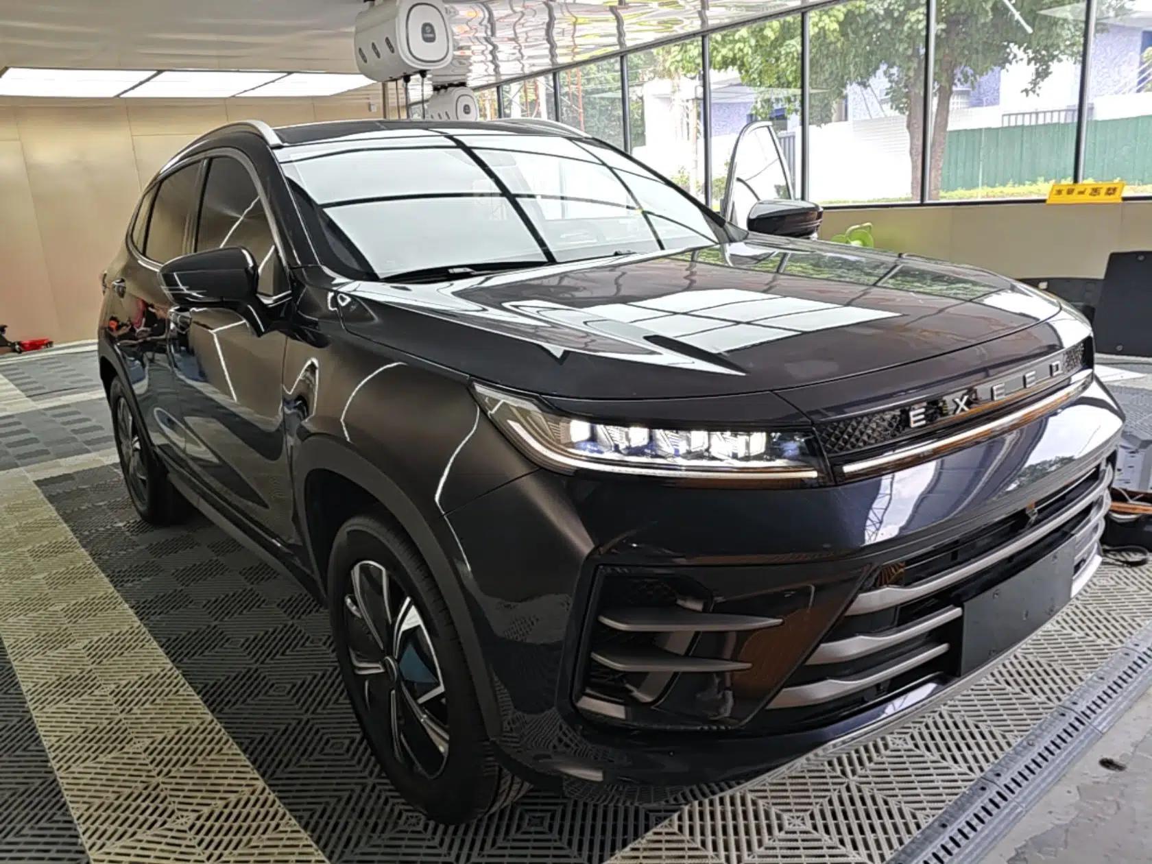 EXEED Zhuifeng C-DM 2024 C-DM 1.5 TCI 105KM Land Cruiser Edition — миниатюра 3