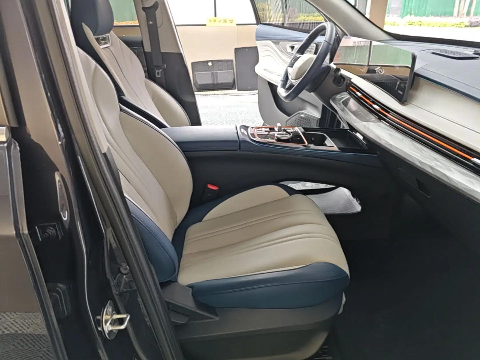 EXEED Zhuifeng C-DM 2024 C-DM 1.5 TCI 105KM Land Cruiser Edition — миниатюра 23