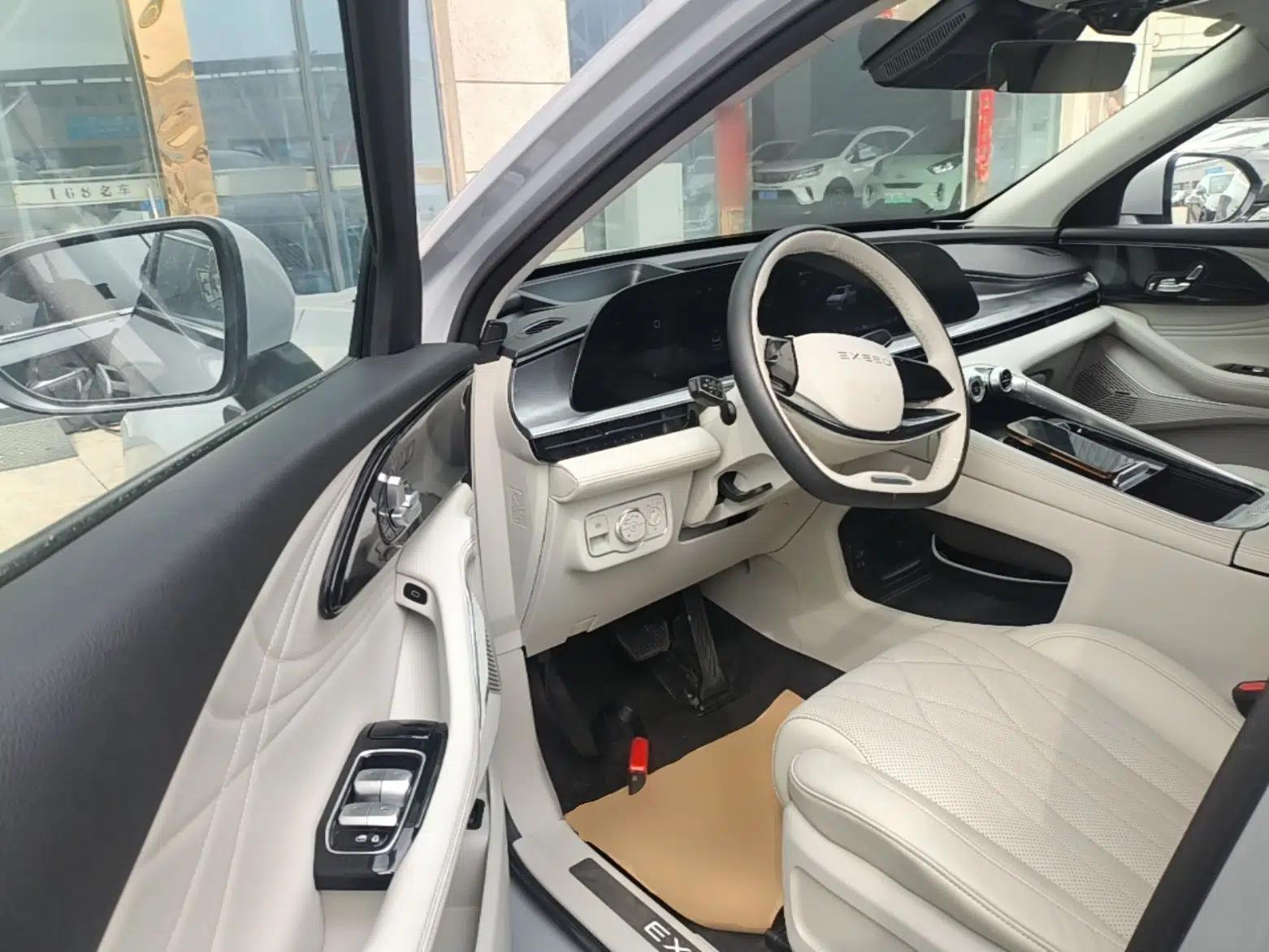 EXEED Stellar 2023 400T Four-Wheel Drive Luxury Edition — миниатюра 19