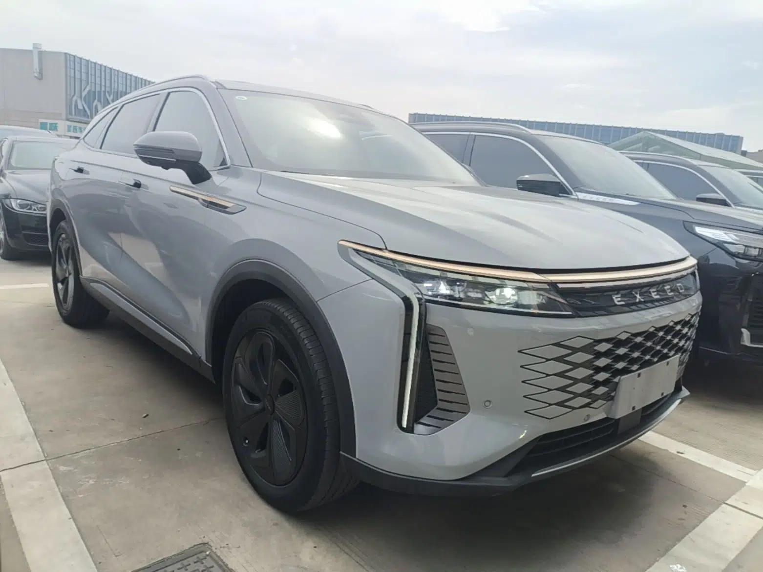 EXEED Stellar 2023 400T Four-Wheel Drive Luxury Edition — миниатюра 3