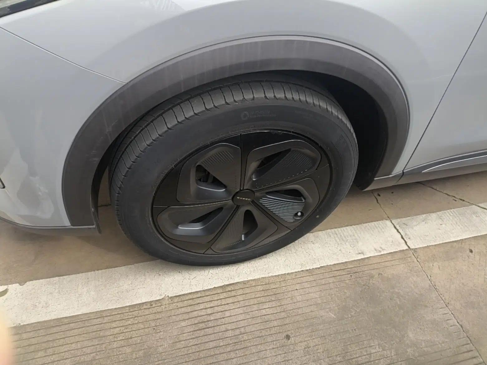 EXEED Stellar 2023 400T Four-Wheel Drive Luxury Edition — миниатюра 8