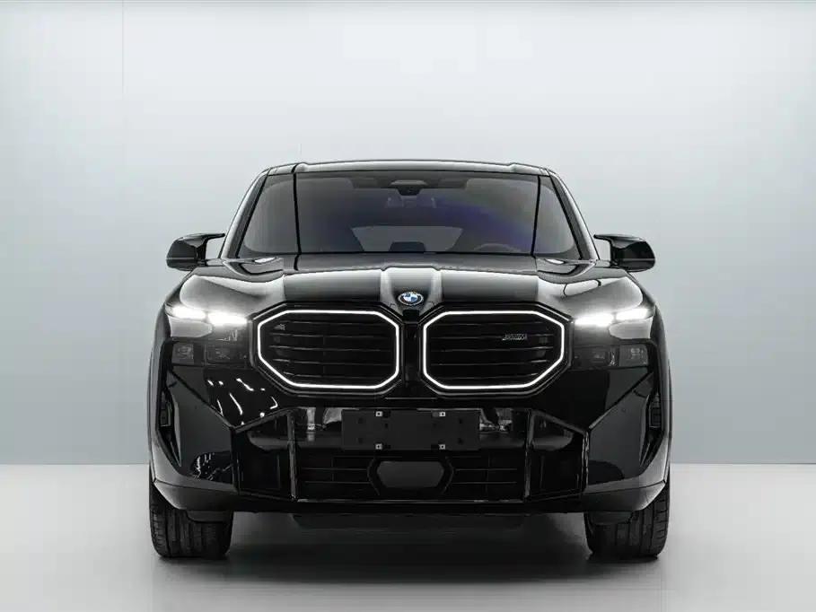 BMW XM 2023 50e — миниатюра 2