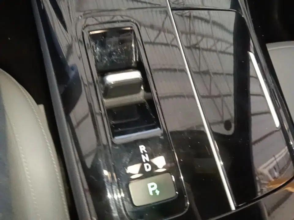 Venucia V DD-i 2025 Orca 150km Joyful Journey Edition — миниатюра 16