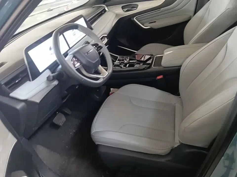 Venucia V DD-i 2025 Orca 150km Joyful Journey Edition — миниатюра 17