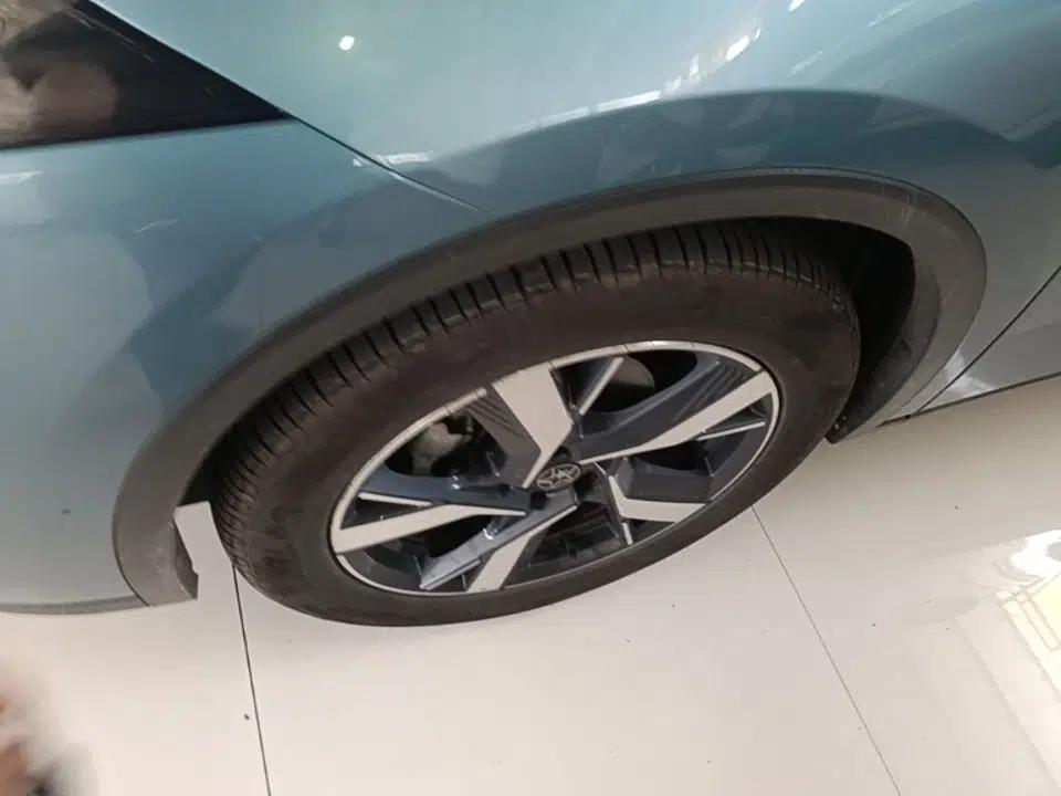 Venucia V DD-i 2025 Orca 150km Joyful Journey Edition — миниатюра 9