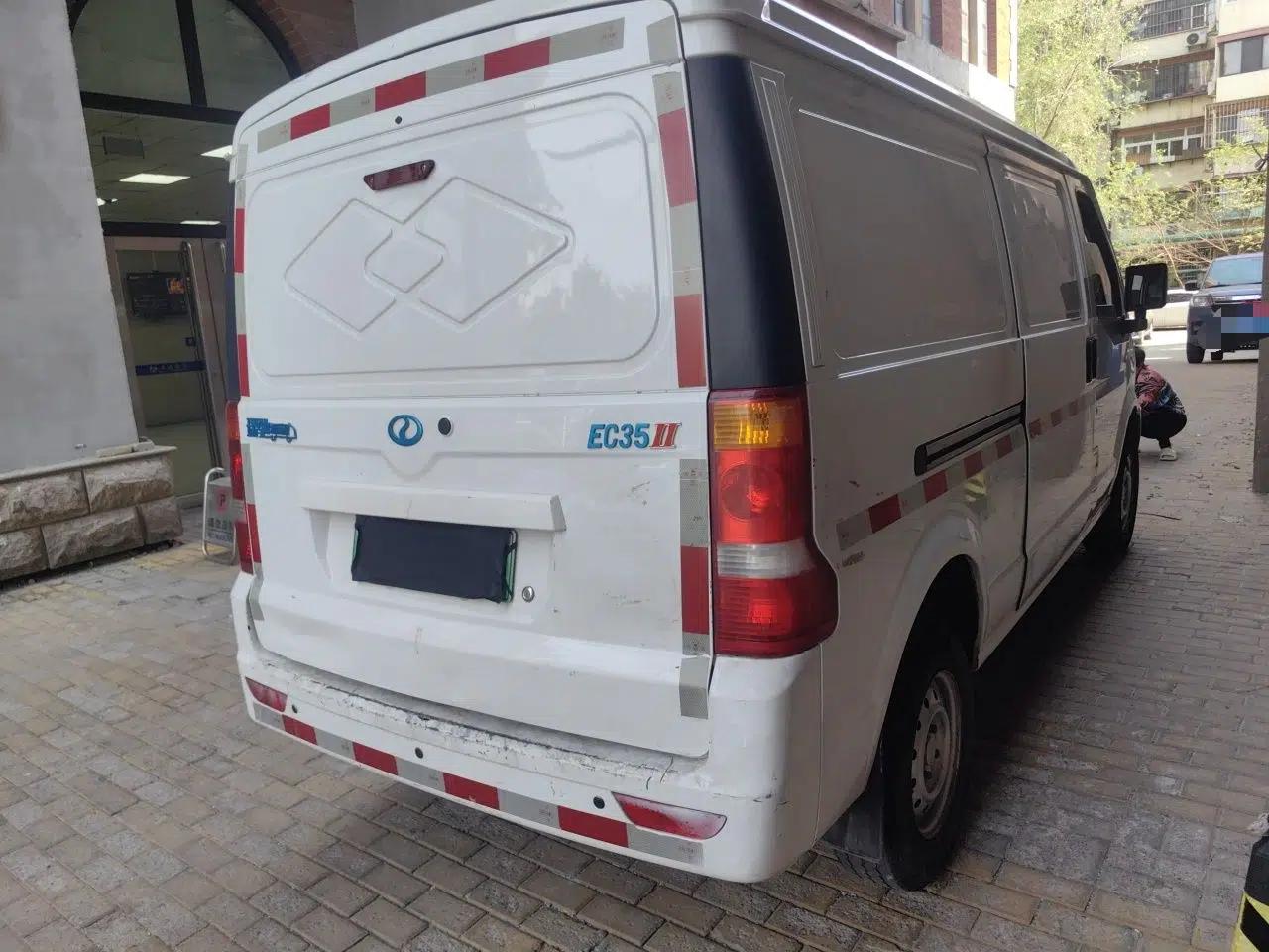 Ruichi EC35 2022 EC35 II Standard Edition 39.42 kWh — миниатюра 6