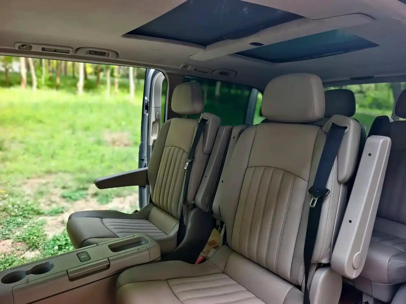 Viano 2011 2.5L Navigator Edition — миниатюра 12