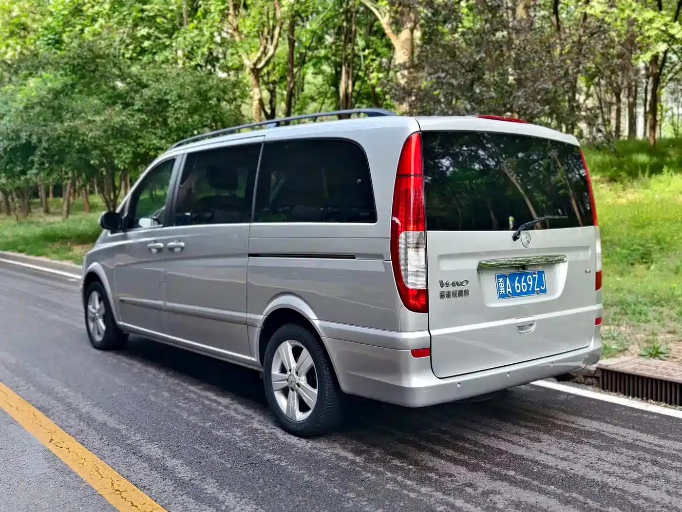 Viano 2011 2.5L Navigator Edition — миниатюра 9