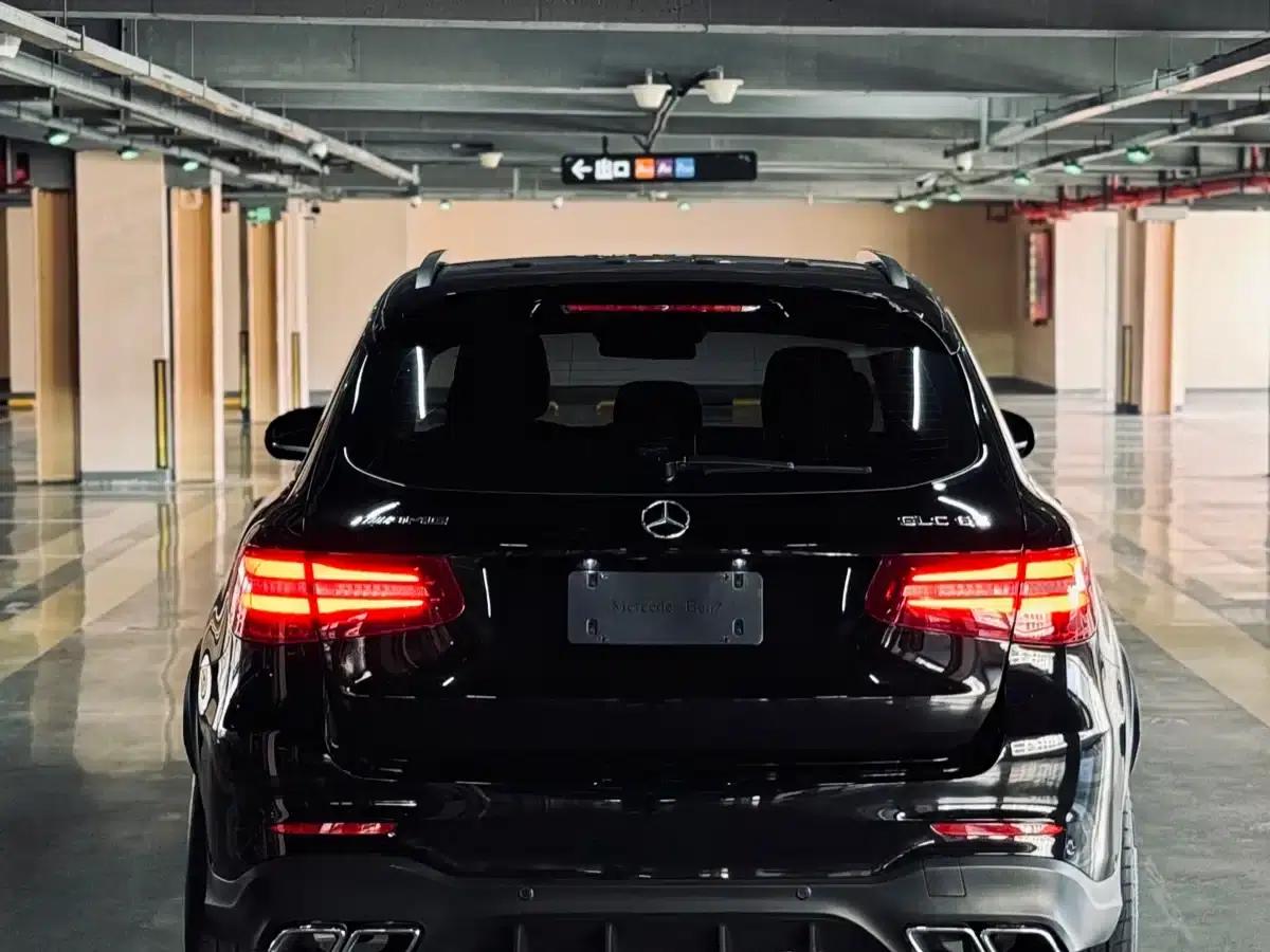 Mercedes-Benz GLC Coupe AMG 2018 AMG GLC 63 4MATIC+ Coupe SUV — миниатюра 11