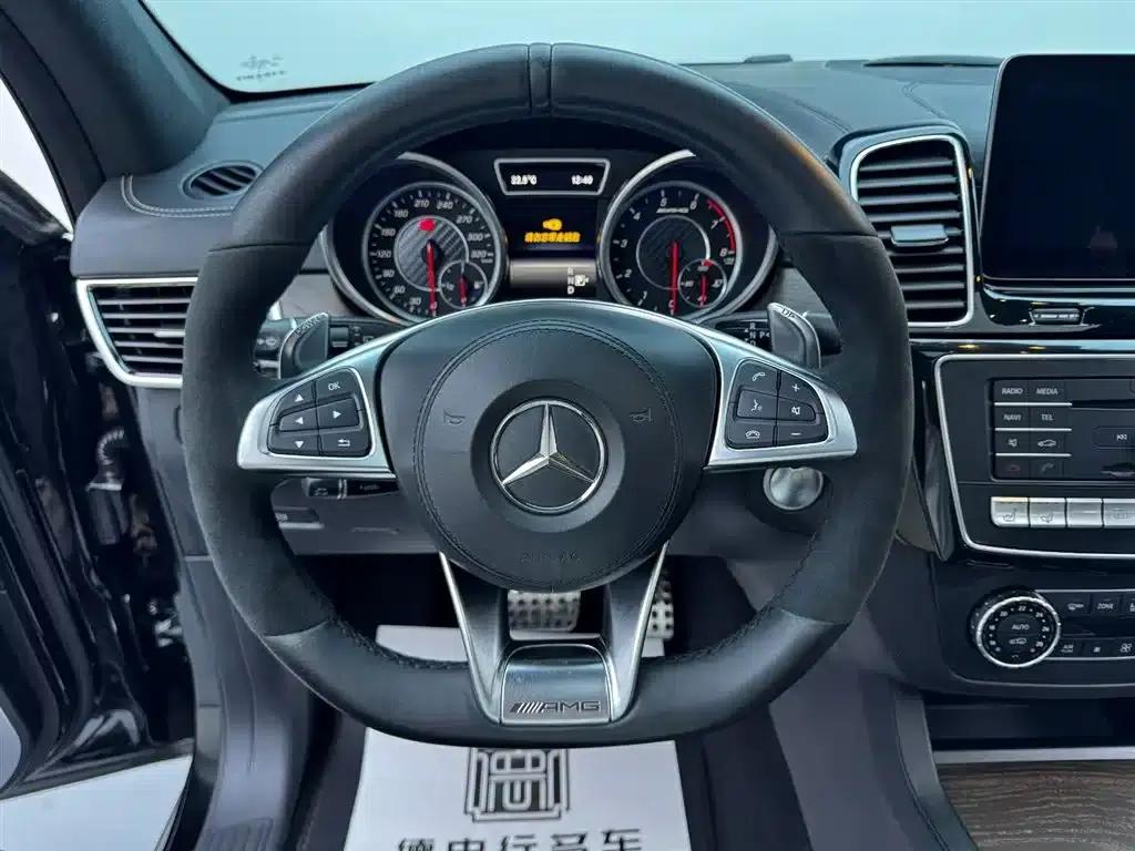 2017 Mercedes-Benz GLS AMG 63 4MATIC — миниатюра 14