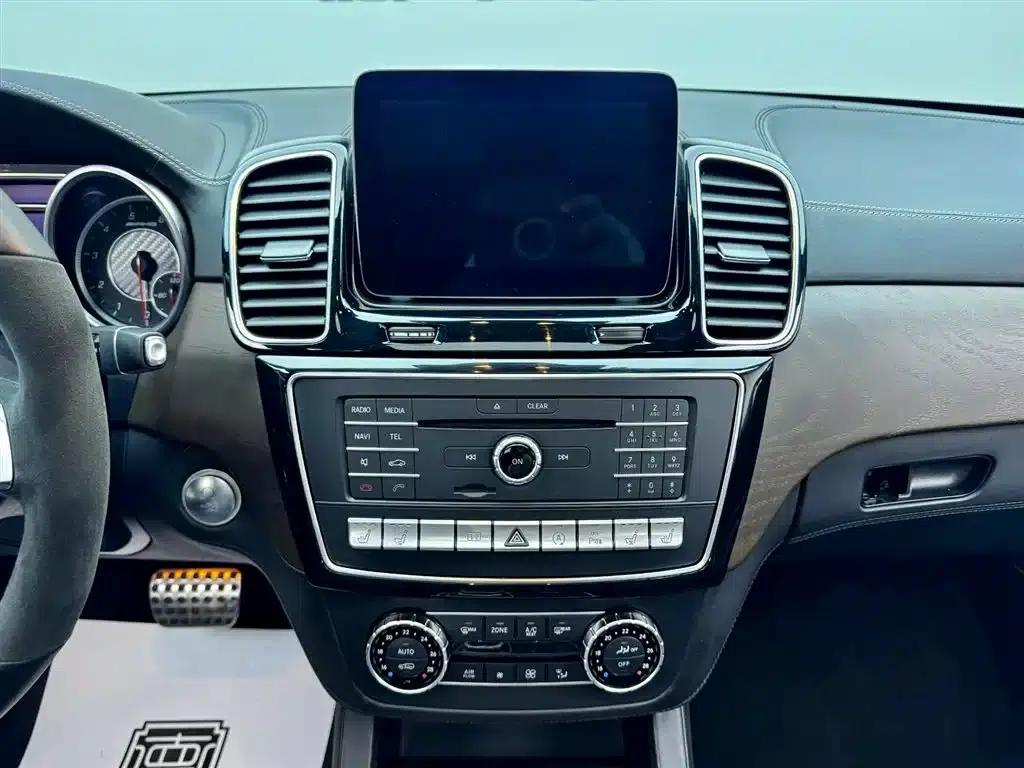 2017 Mercedes-Benz GLS AMG 63 4MATIC — миниатюра 15