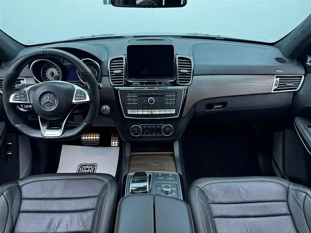 2017 Mercedes-Benz GLS AMG 63 4MATIC — миниатюра 17