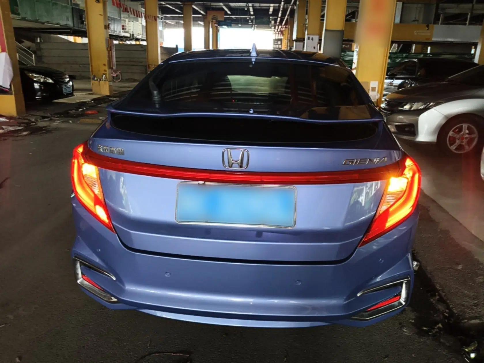 Honda Gienia 2017 1.5L CVT Comfort Version — миниатюра 5