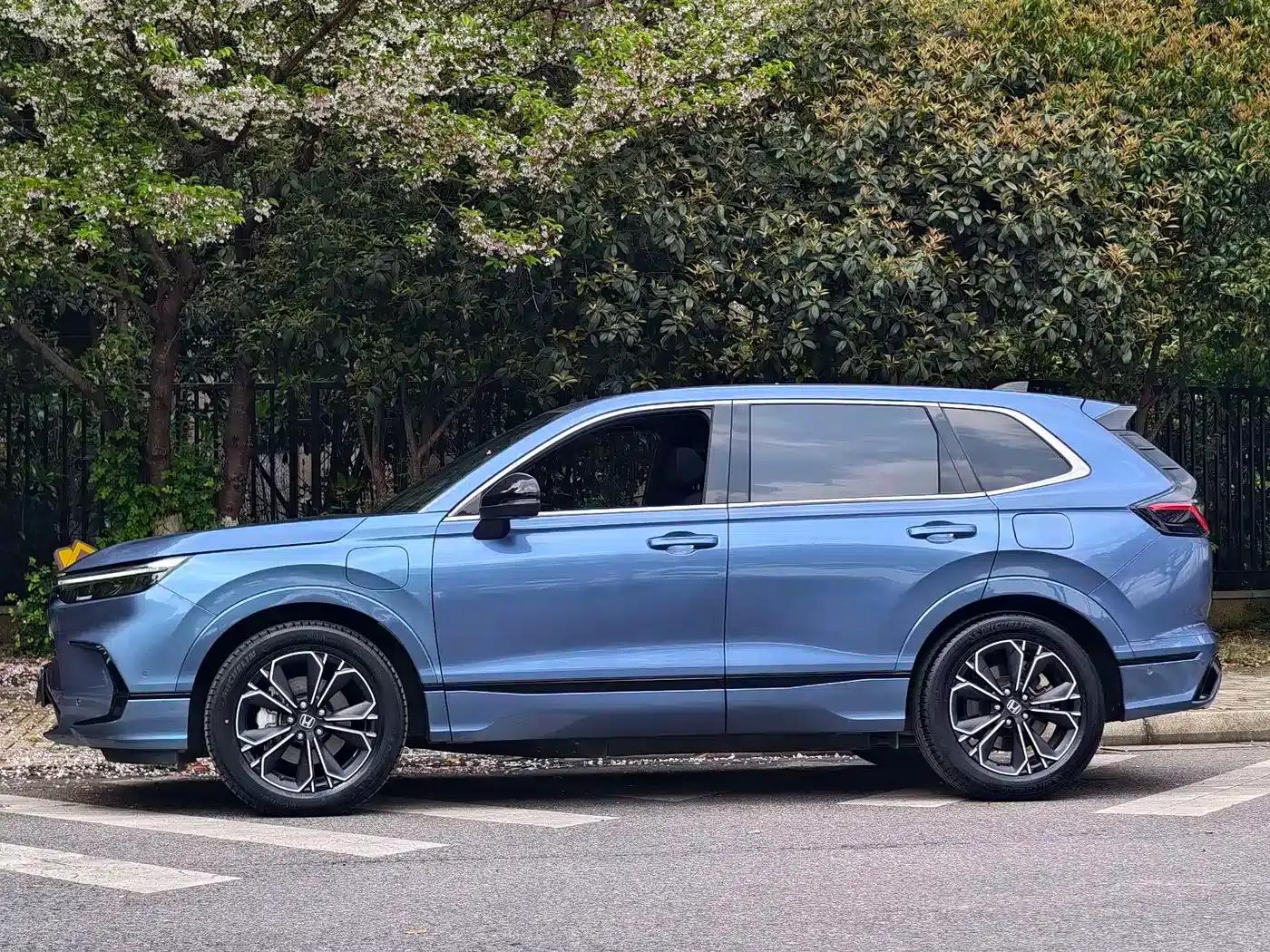 2023 Honda CR-V e:PHEV Supreme Edition — миниатюра 2