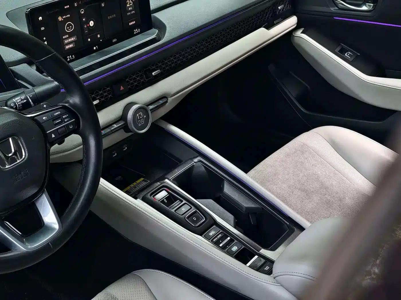Accord PHEV 2023 2.0L e:PHEV Flagship Edition — миниатюра 8