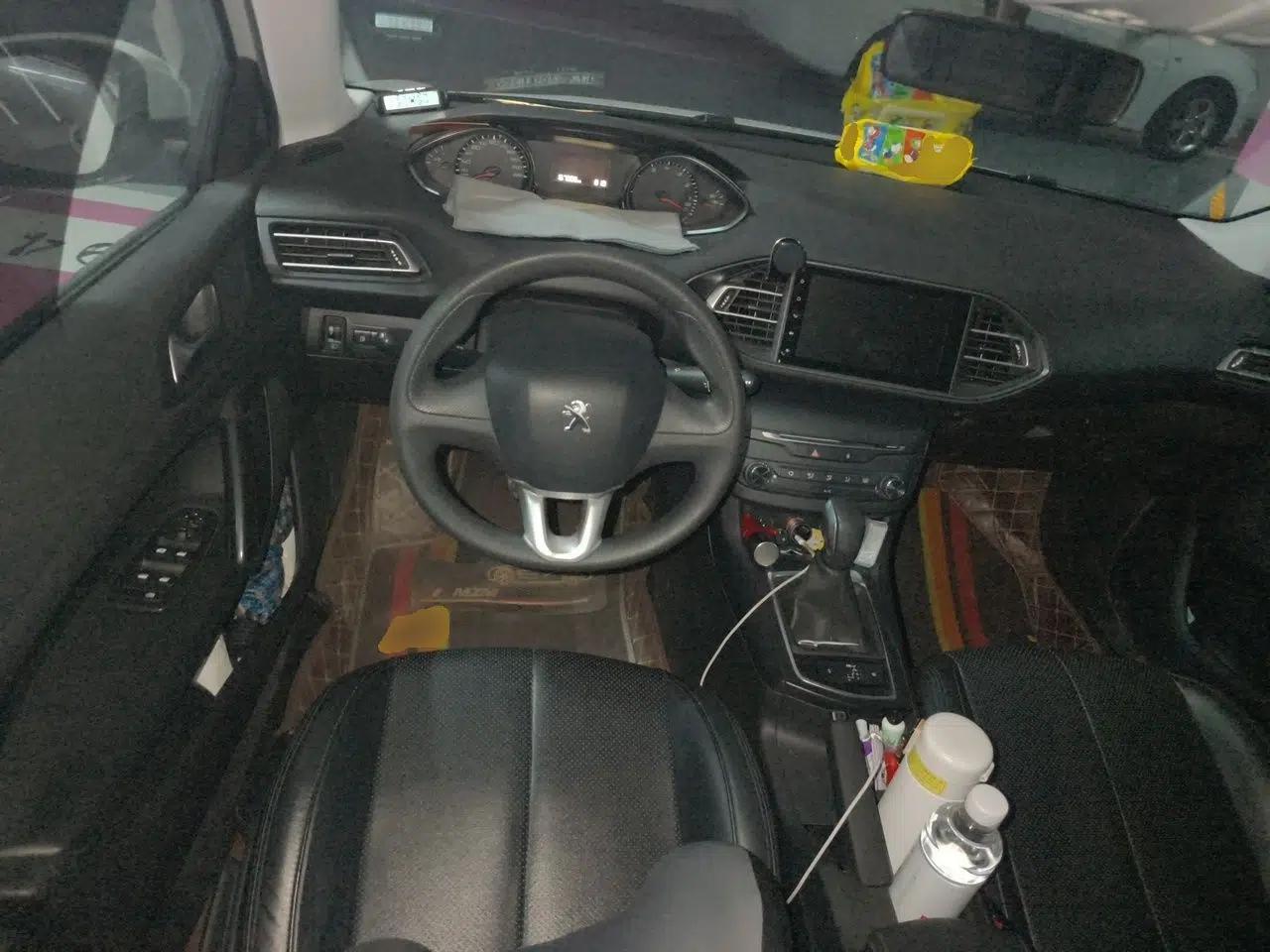 Peugeot 308S 2015 1.2T Automatic Shangchi Edition — миниатюра 11