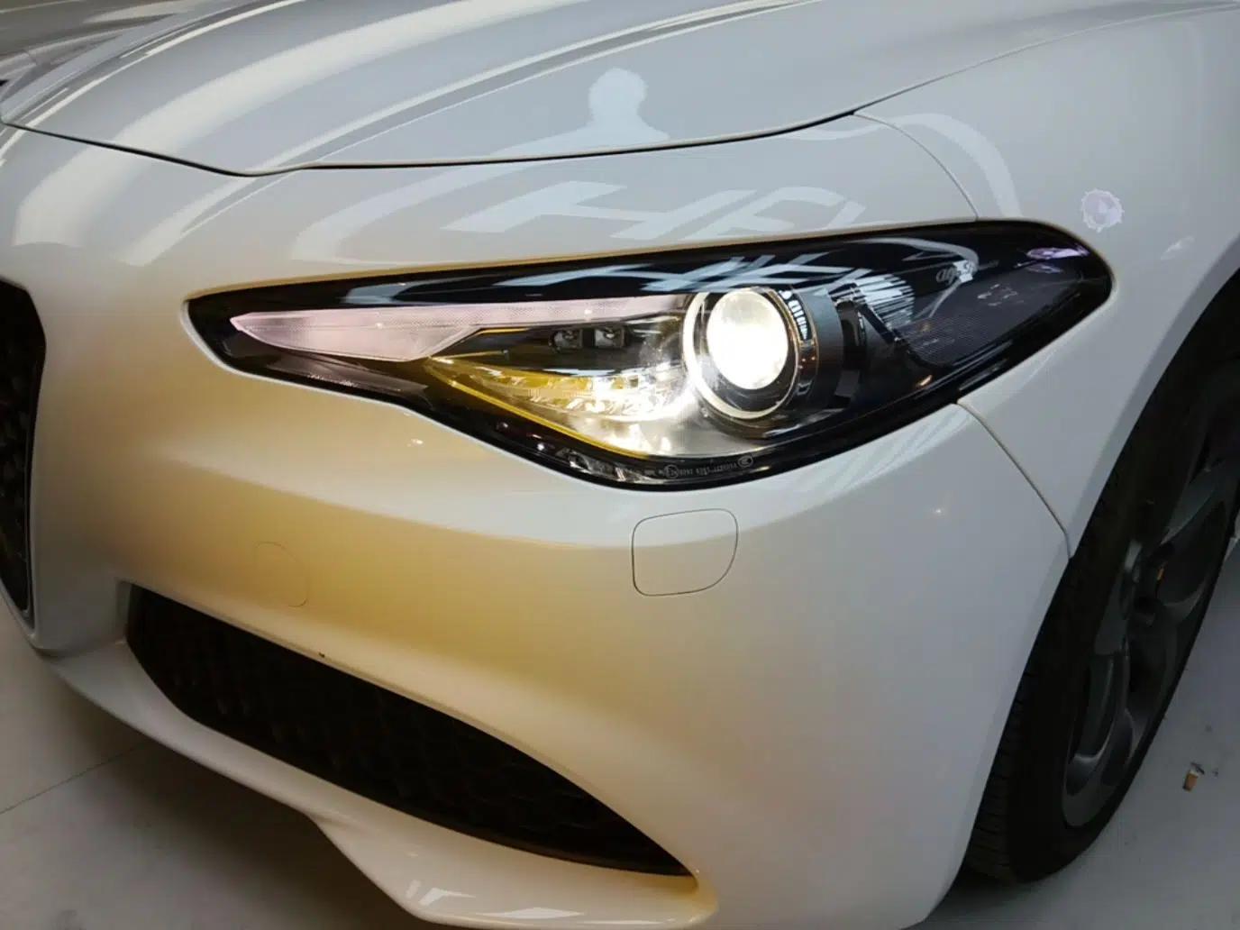 Alfa Romeo Giulia 2020 2.0T 280HP Midnight Phantom Limited Edition — миниатюра 9