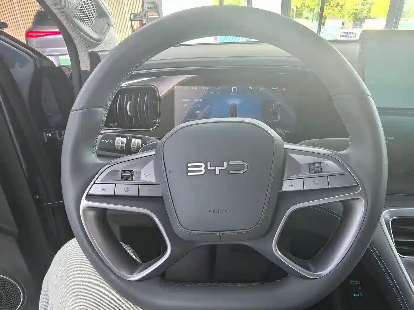 Hiace 07 DM-i 2025 Model 150 Navigator+ Edition — миниатюра 13