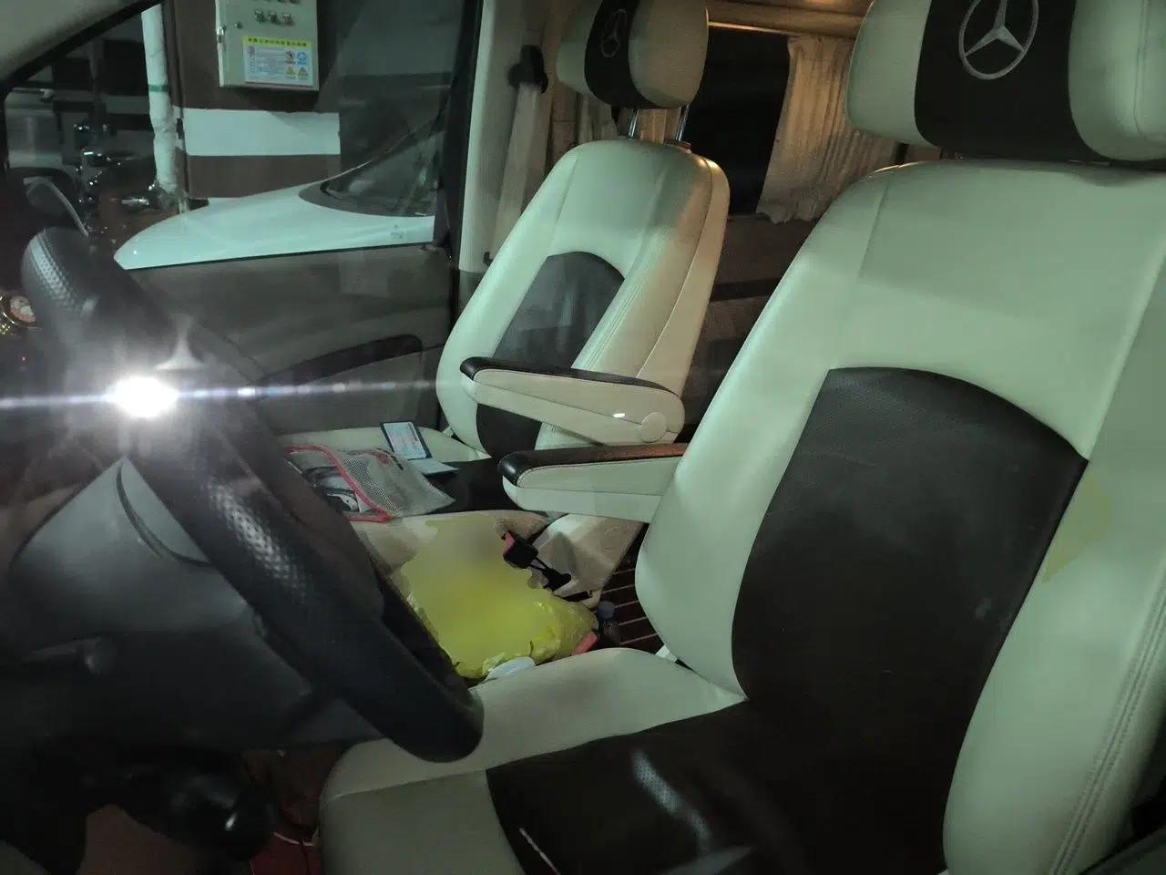 Mercedes-Benz Viano 2013 3.0L Navigator Edition — миниатюра 16