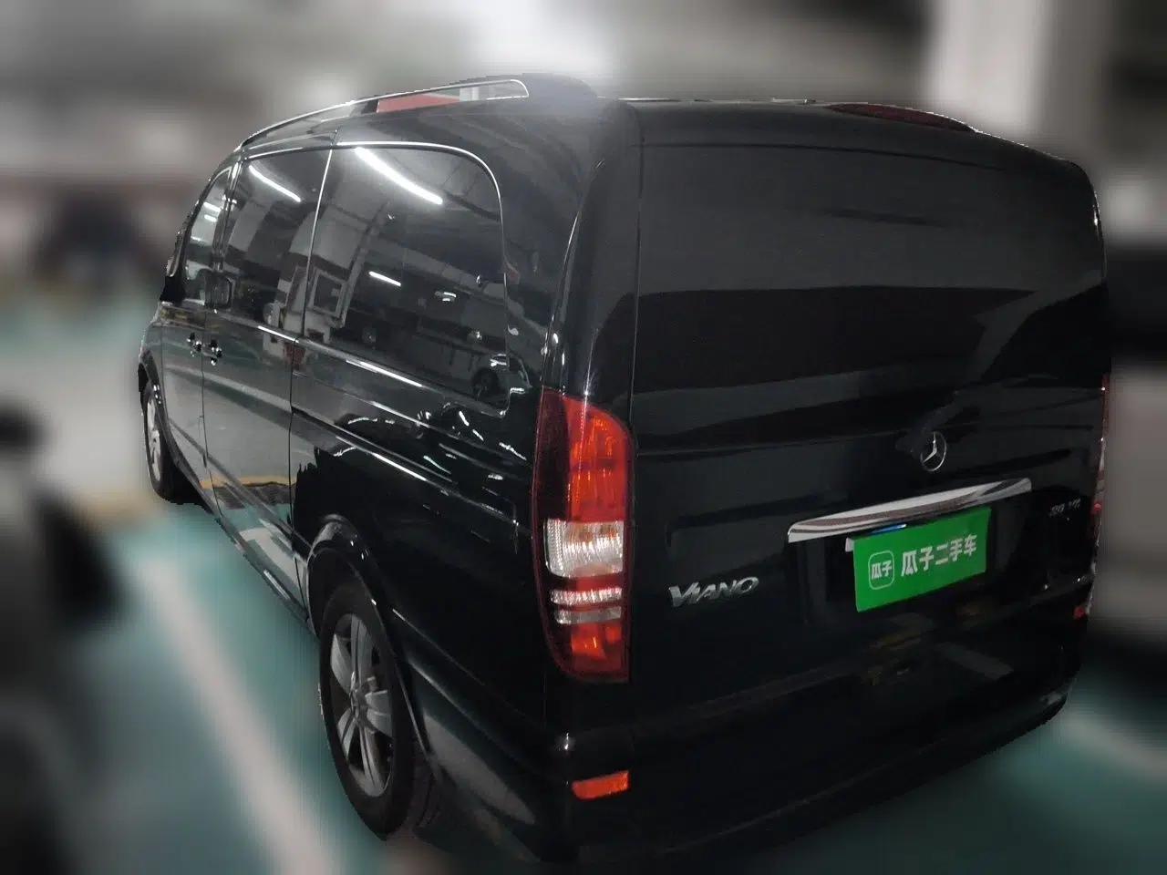 Mercedes-Benz Viano 2013 3.0L Navigator Edition — миниатюра 4