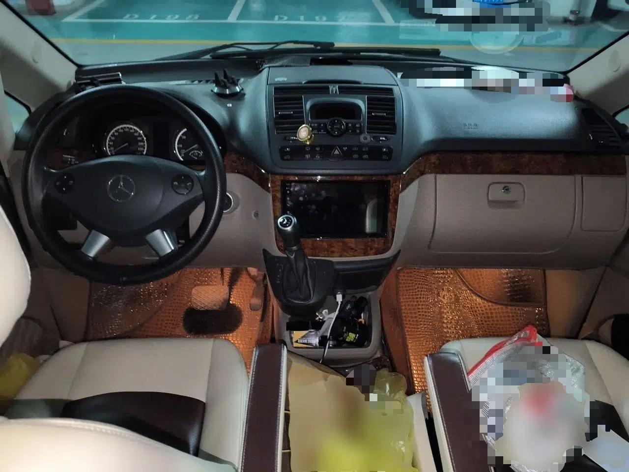 Mercedes-Benz Viano 2013 3.0L Navigator Edition — миниатюра 10