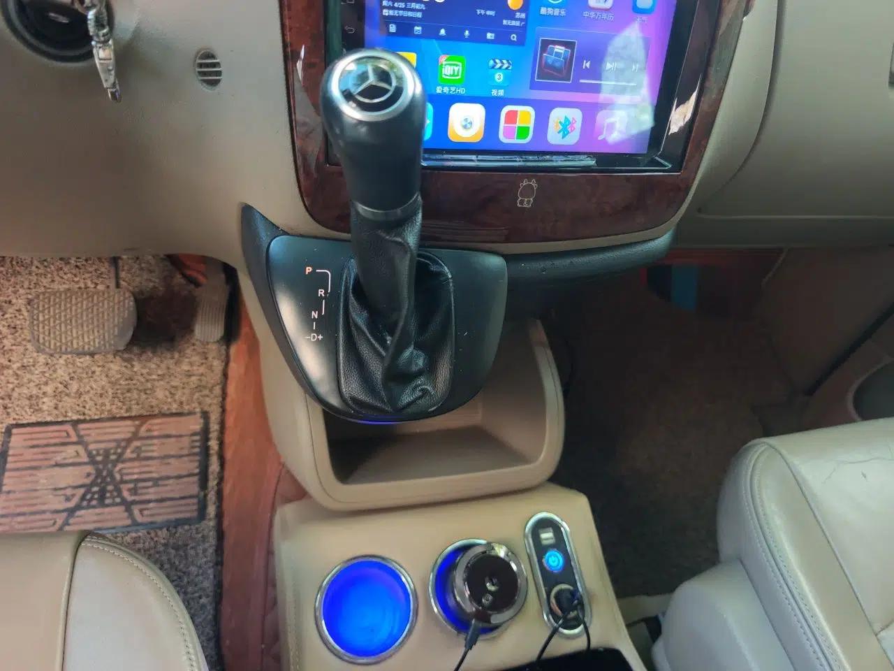Mercedes-Benz Viano 2011 2.5L Navigator Edition — миниатюра 15