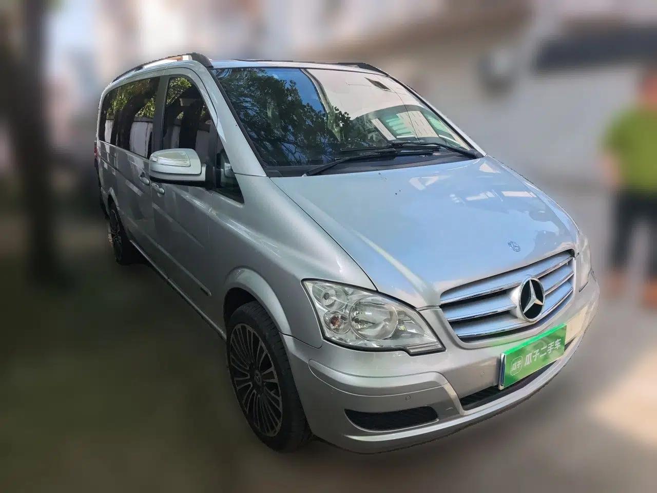Mercedes-Benz Viano 2011 2.5L Navigator Edition — миниатюра 3