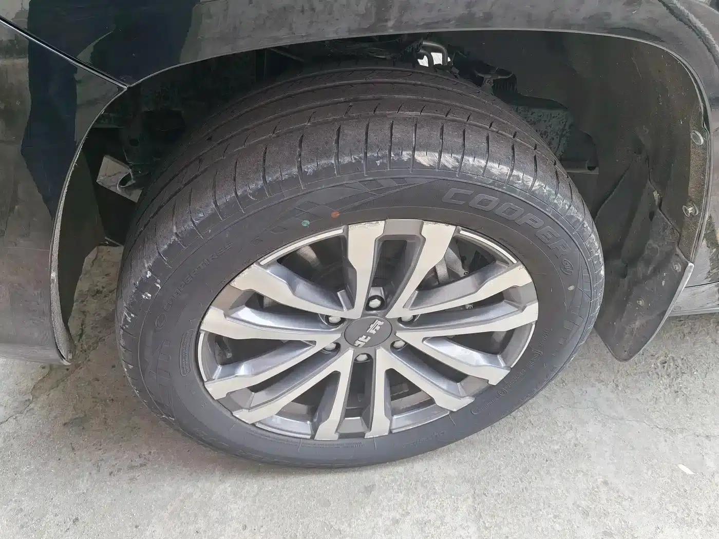 Beijing BJ60 2022 2.0T Eleventh Edition, Five-Seater — миниатюра 4