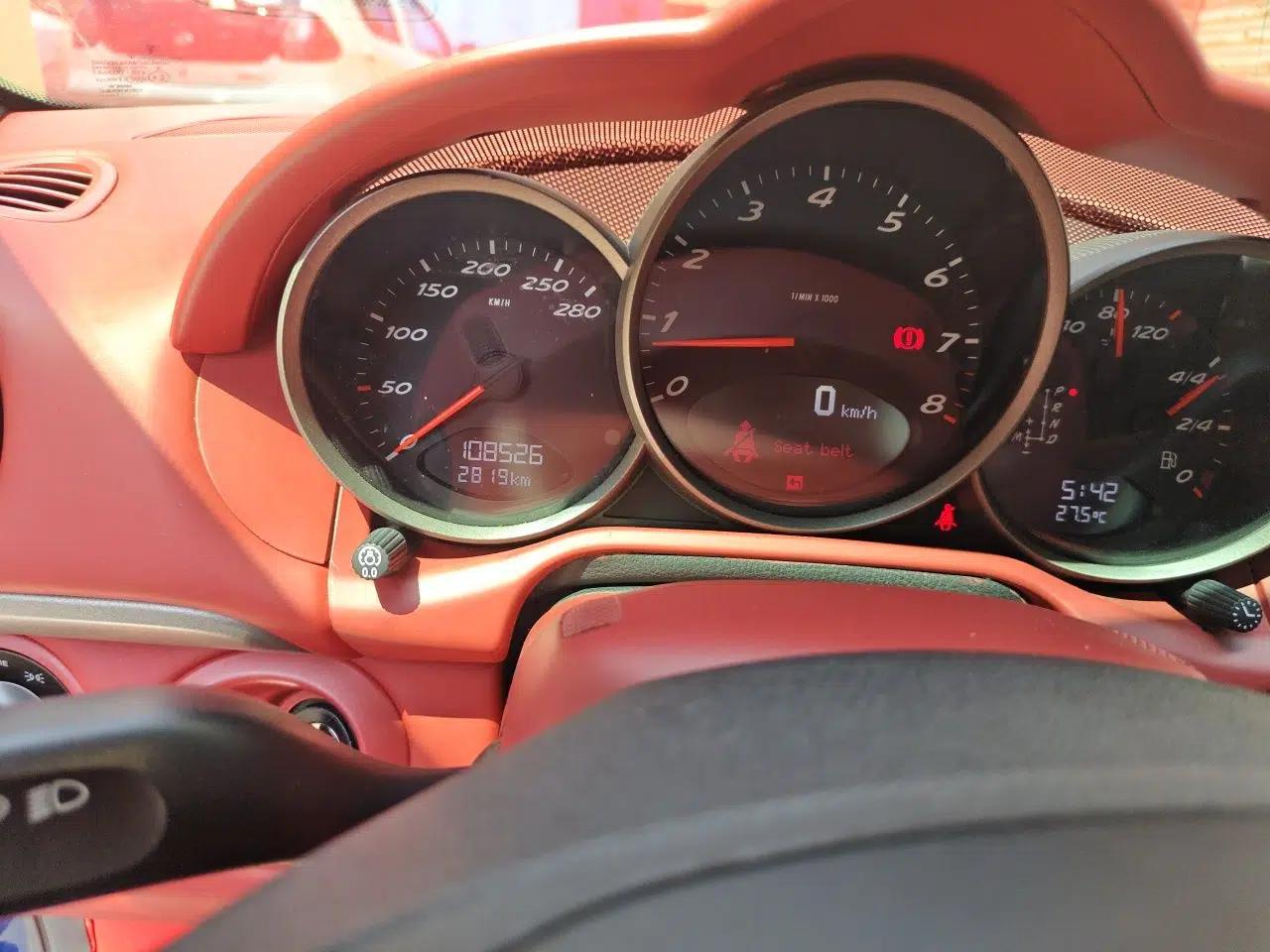 Porsche Cayman 2012 Cayman Black Edition 2.9L — миниатюра 13
