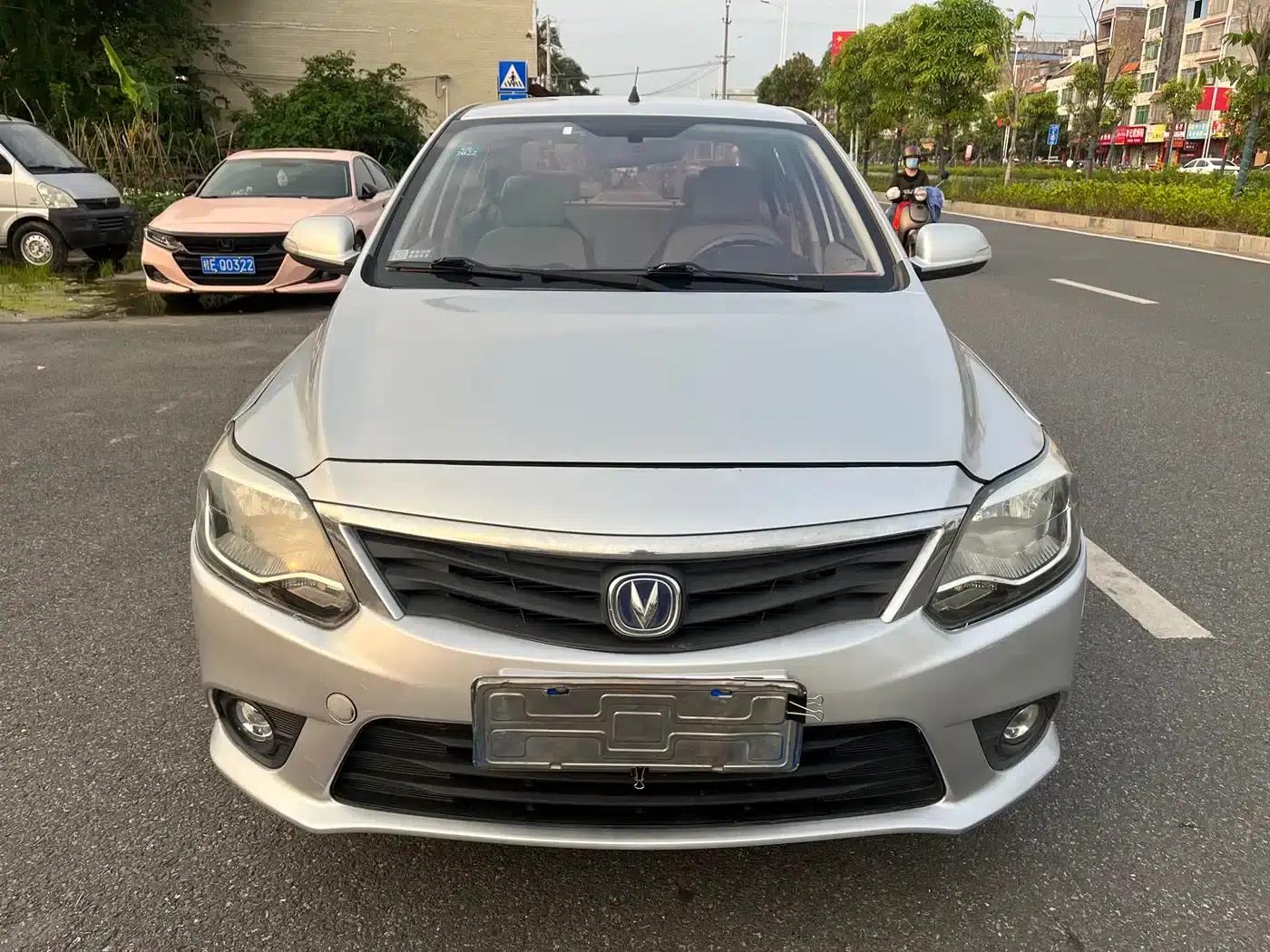 Yuexiang V3 2015 1.4L Manual Comfort Edition (National IV Emission Standard) — миниатюра 2