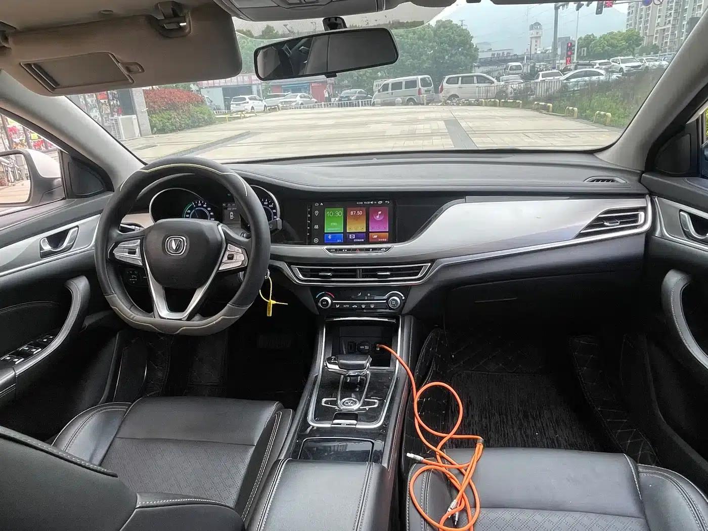 Changan Eado New Energy 2019 EV460 Smart Edition — миниатюра 13
