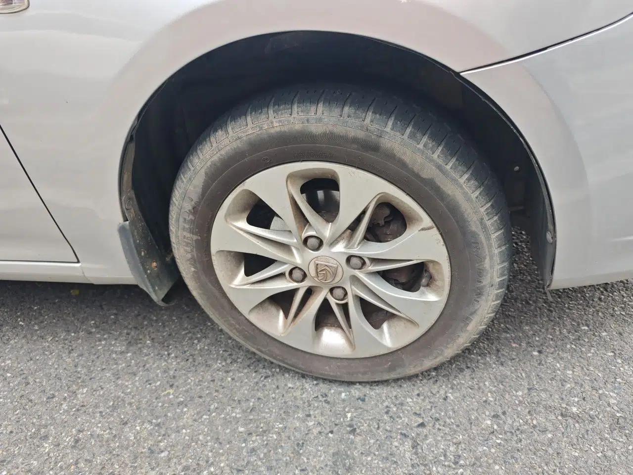 Baojun 630 2013 1.5L manual Comfort trim — миниатюра 8
