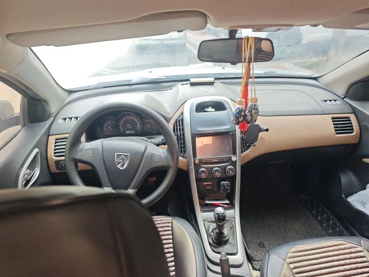 Baojun 630 2013 1.5L manual Comfort trim — миниатюра 10