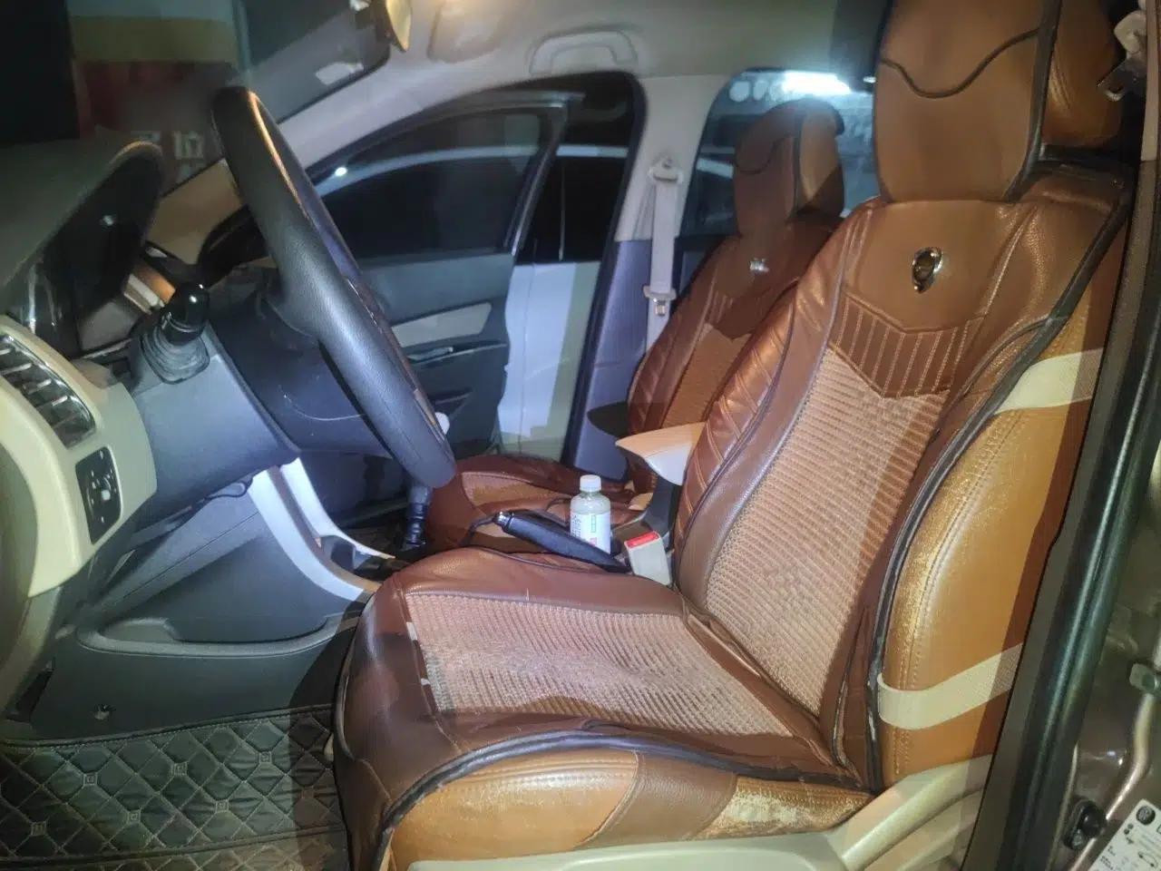 Baojun 630 2013 1.8L manual Comfort trim level — миниатюра 16
