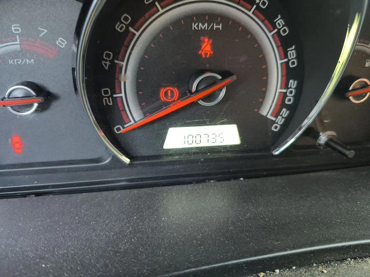 Baojun 630 2013 1.5L manual Elite version — миниатюра 13