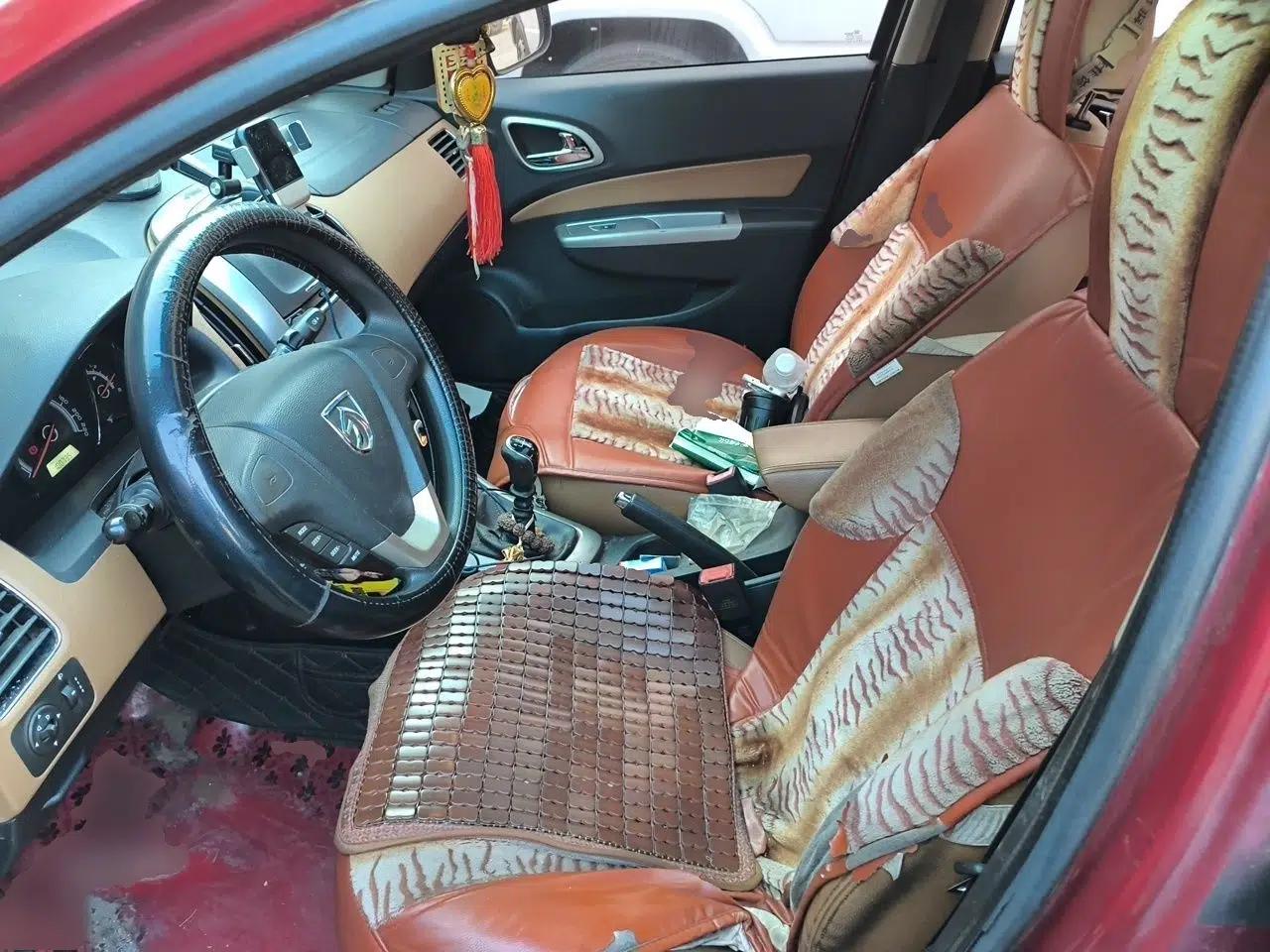 Baojun 630 2013 1.5L manual Elite version — миниатюра 16