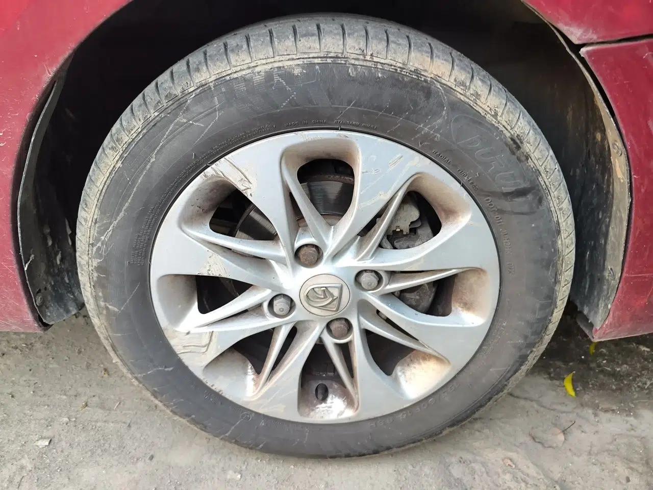 Baojun 630 2013 1.5L manual Elite version — миниатюра 8