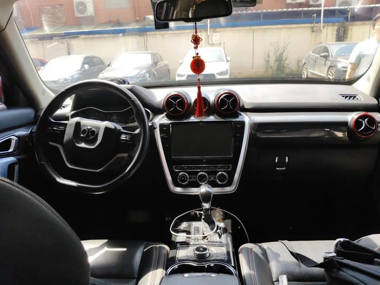 BAIC Off-Road BJ20 2016 1.5T CVT Prestige Edition — миниатюра 10