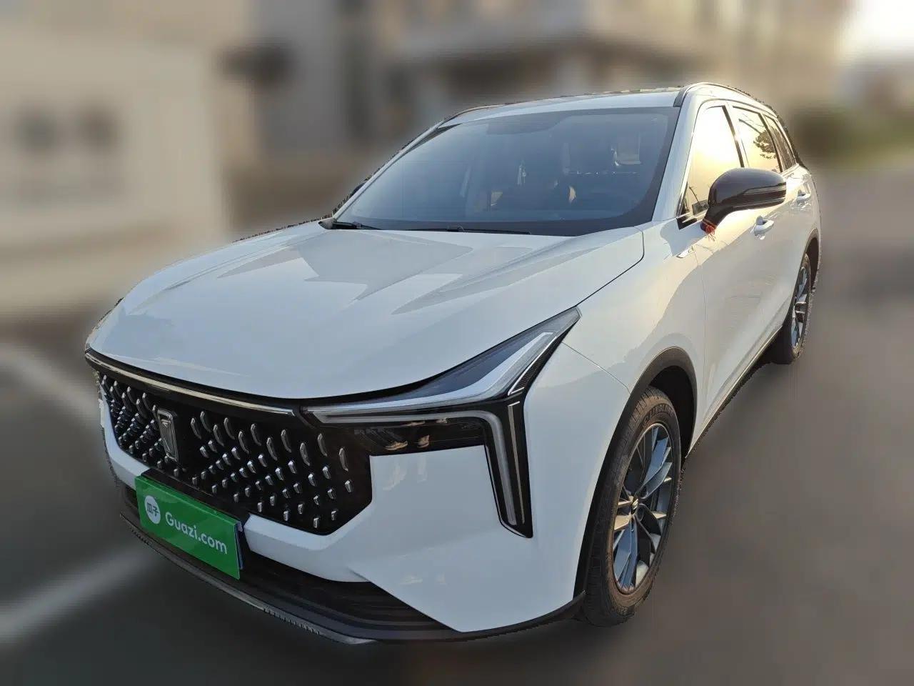 Bestune T55 2023 1.5T Automatic Leap Model — миниатюра 1