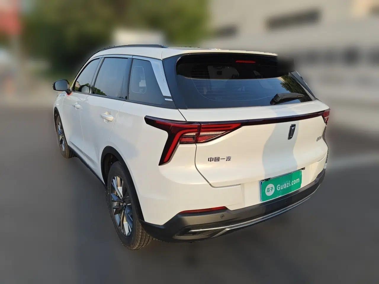 Bestune T55 2023 1.5T Automatic Leap Model — миниатюра 4