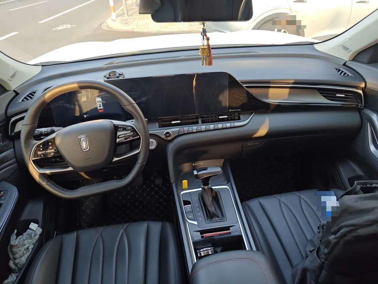 Bestune T55 2023 1.5T Automatic Leap Model — миниатюра 10