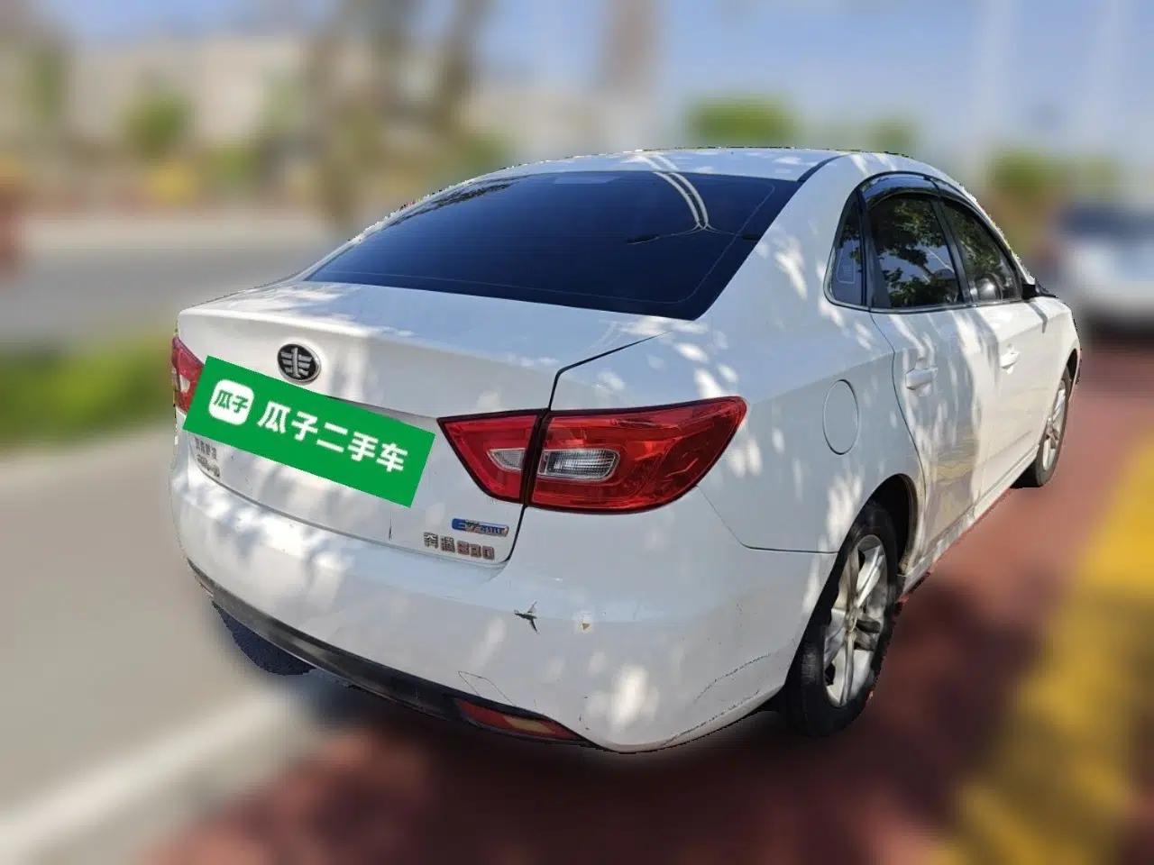 Bestune B30EV 2019 EV400 — миниатюра 6