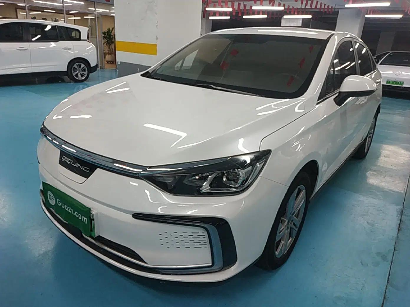 BAIC Beijing EU5 2022 Ride-Hailing High-Power Luxury Edition — миниатюра 1