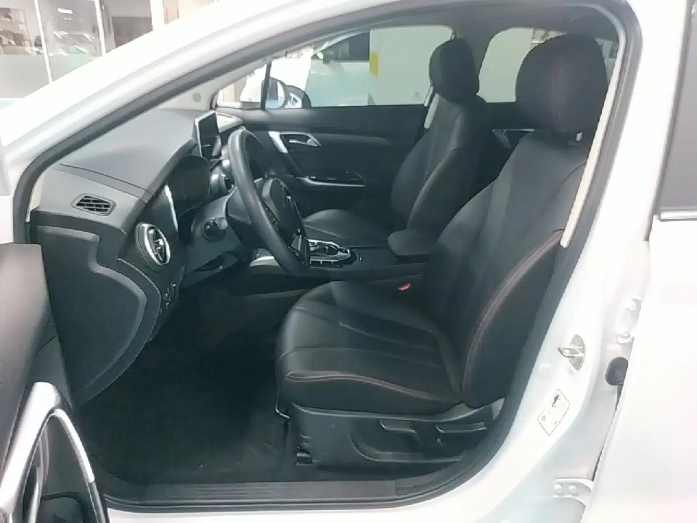 BAIC Beijing EU5 2022 Ride-Hailing High-Power Luxury Edition — миниатюра 18