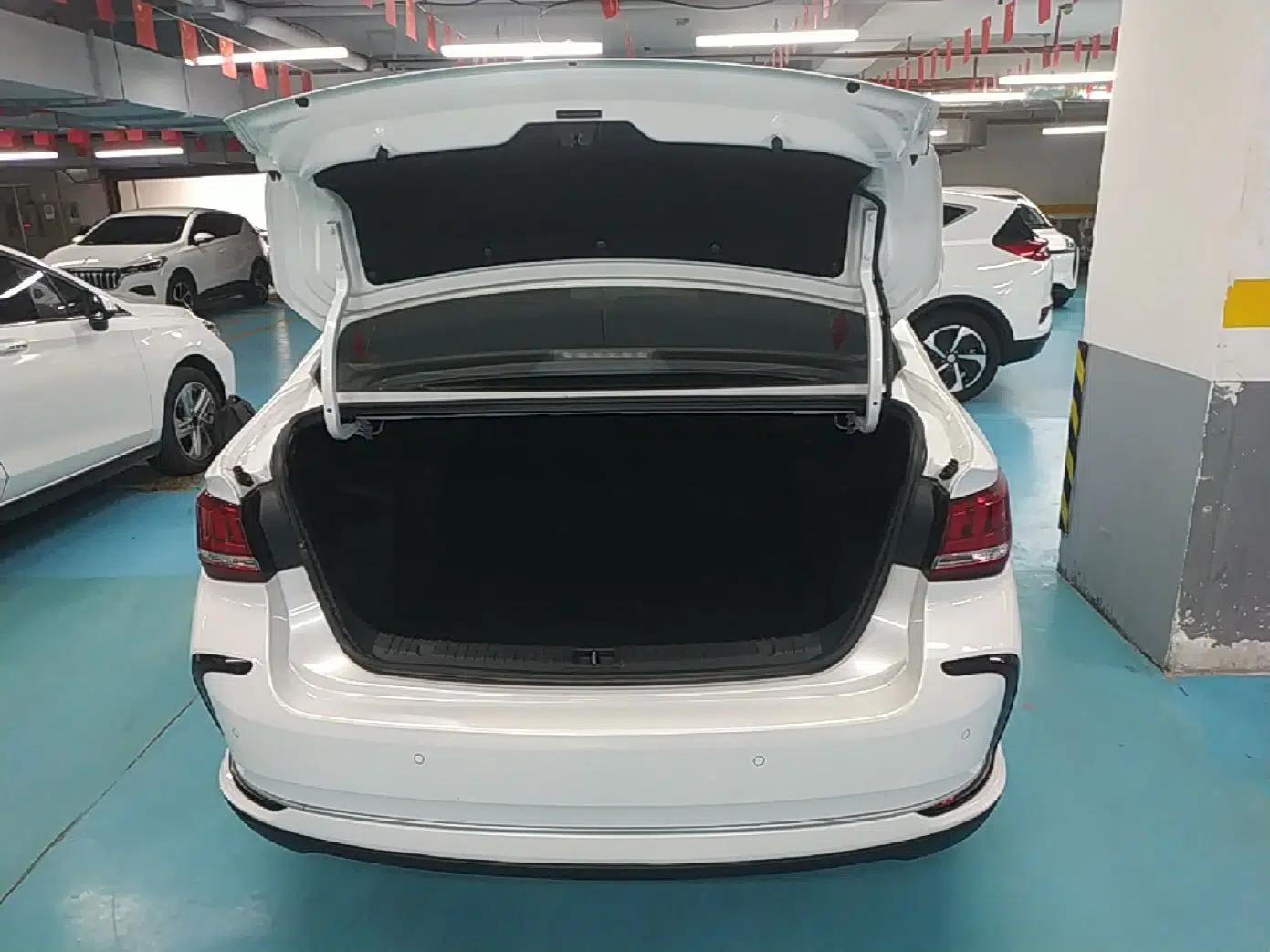 BAIC Beijing EU5 2022 Ride-Hailing High-Power Luxury Edition — миниатюра 22