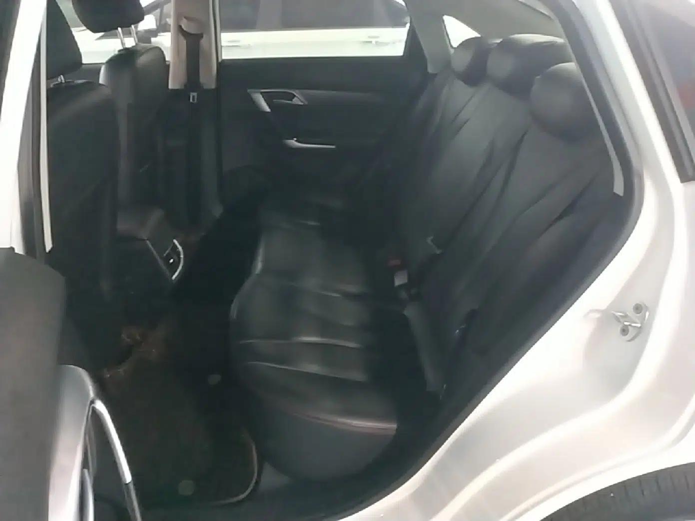 BAIC Beijing EU5 2022 Ride-Hailing High-Power Luxury Edition — миниатюра 19