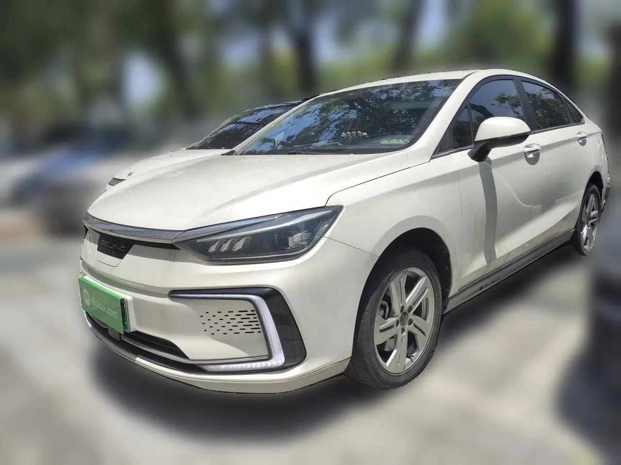 BAIC Beijing EU5 2022 Ride-Hailing Luxury Edition — миниатюра 1