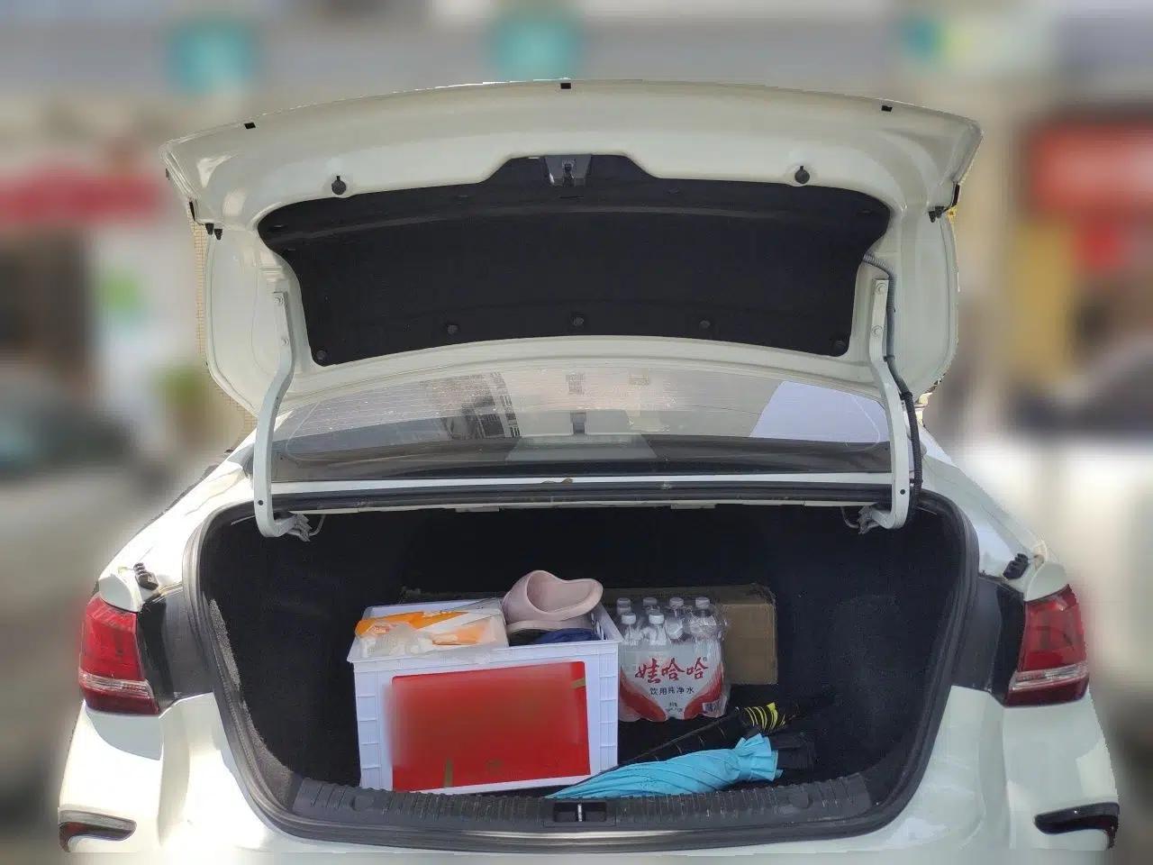 BAIC Beijing EU5 2022 Ride-Hailing Luxury Edition — миниатюра 20