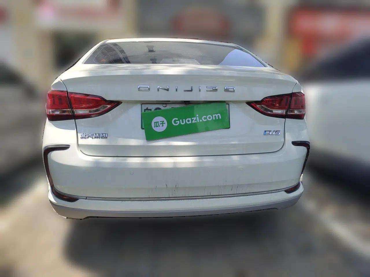 BAIC Beijing EU5 2022 Ride-Hailing Luxury Edition — миниатюра 5