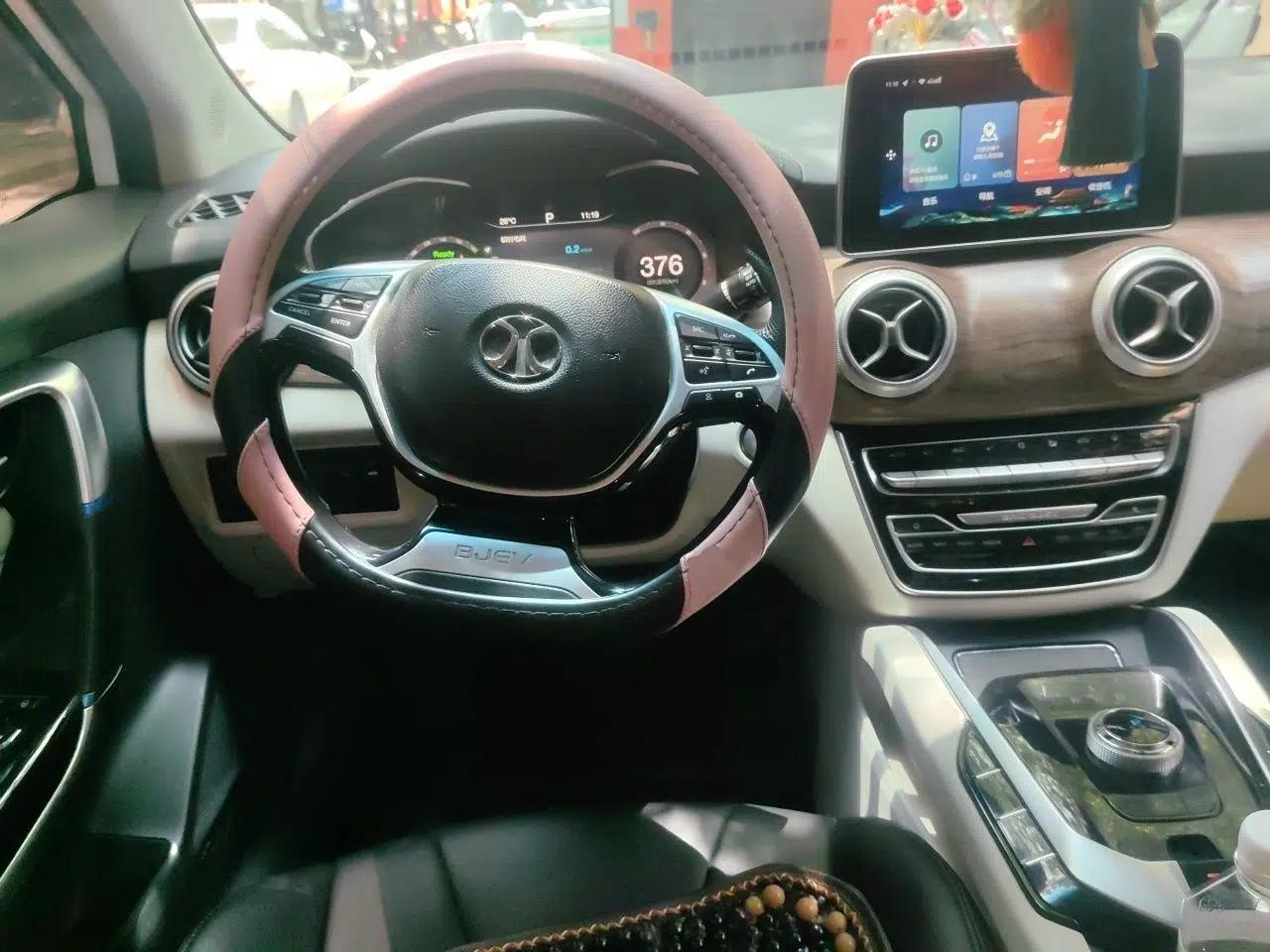 BAIC Beijing EU5 2018 R500 Smart Wind Edition — миниатюра 11